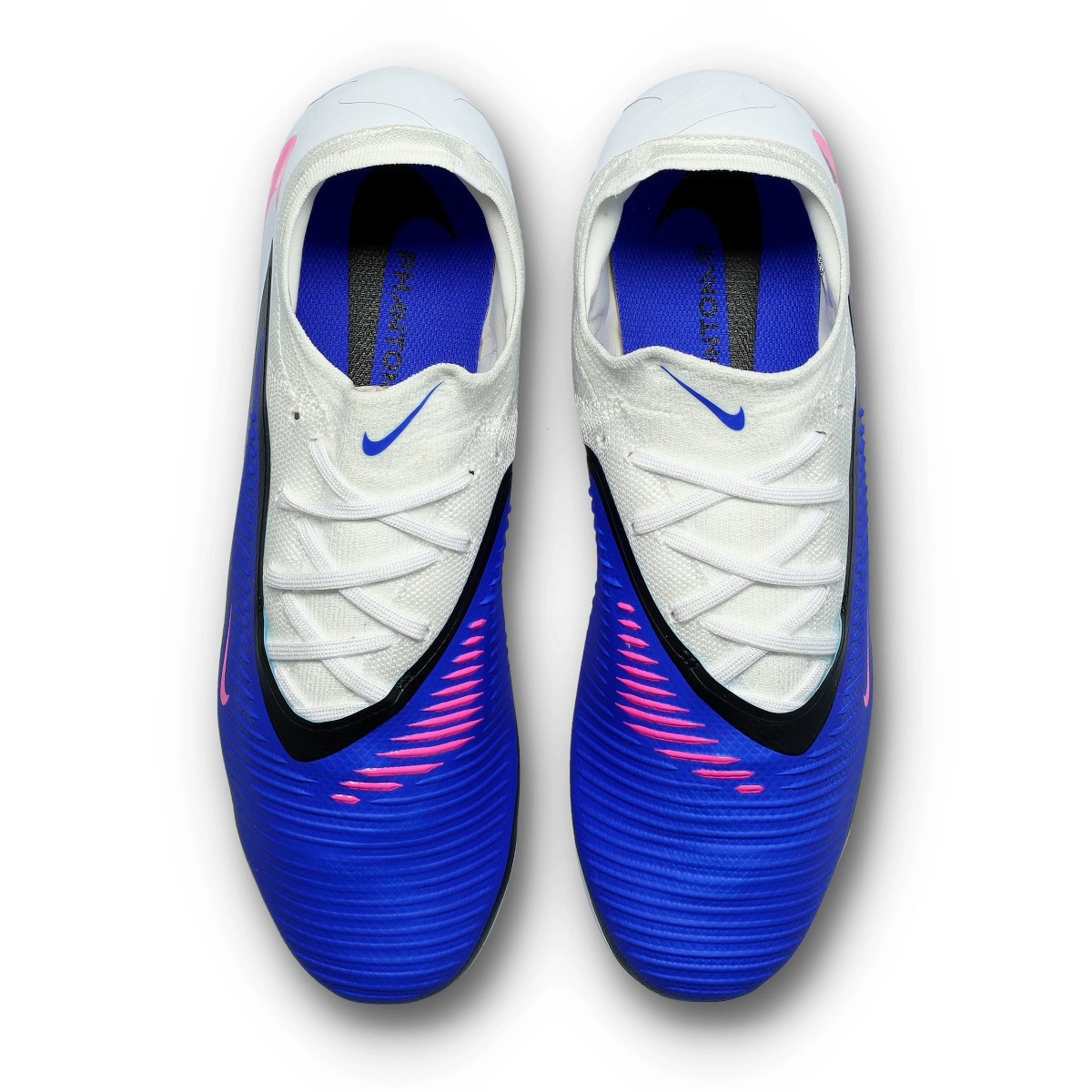 Chuteira Nike Phantom 6 Low Pro AG-Pro