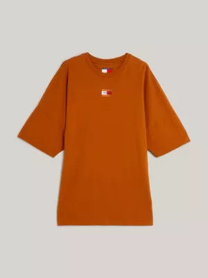 Camiseta com logo essencial