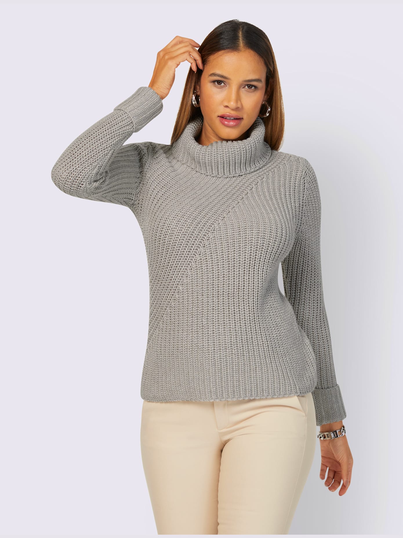 Pull col roulé flatteur