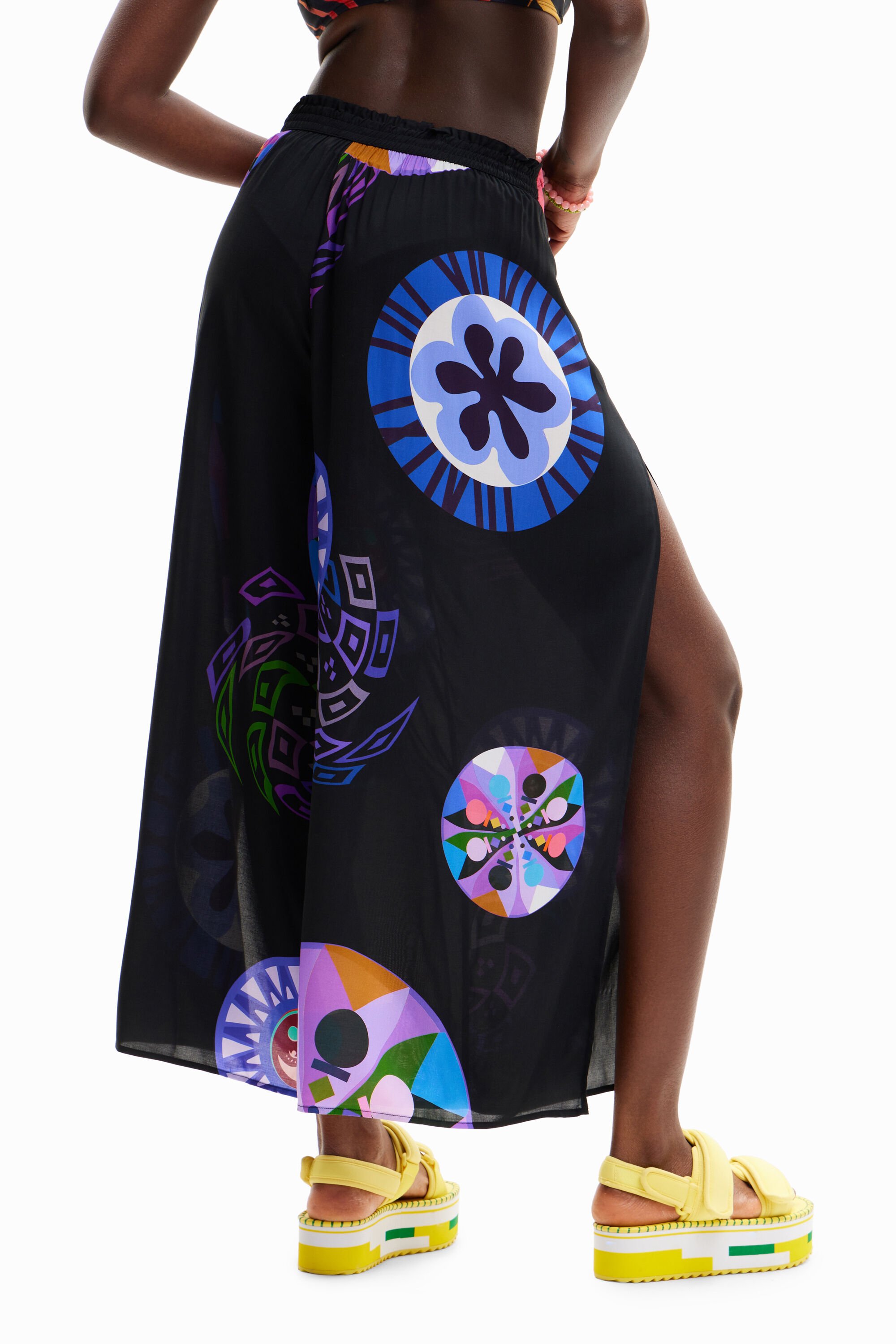 Pantalon ouvertures M. Christian Lacroix