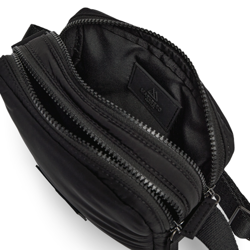Markberg Less Crossbody Taske, Black