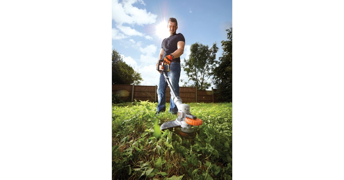 BLACK+DECKERAccu Grastrimmer STC1840PC-QW  (Accu inbegrepen | 18V 4.0Ah | 28cm | AFS)