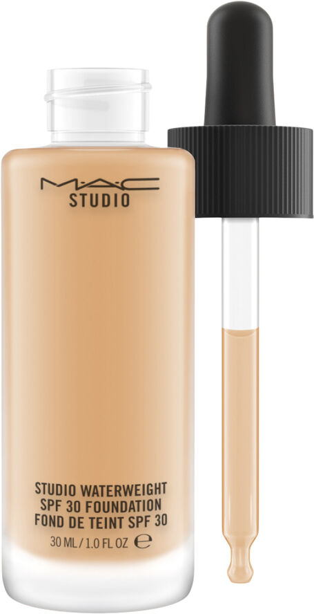 MAC Studio Waterweight Spf 30 /Pa   Foundation