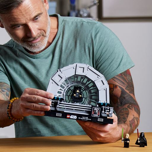 LEGO Star Wars Diorama Med Kejserens Tronsal - 75352
