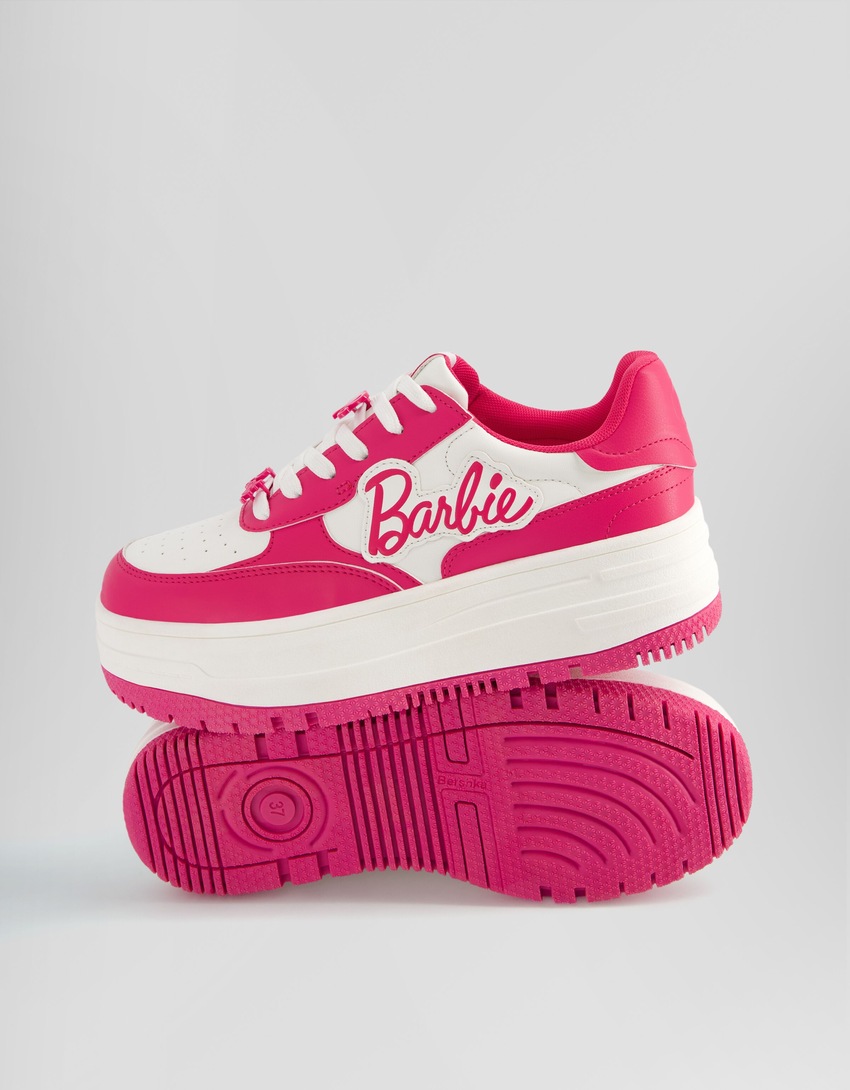 Tênis plataforma Barbie?