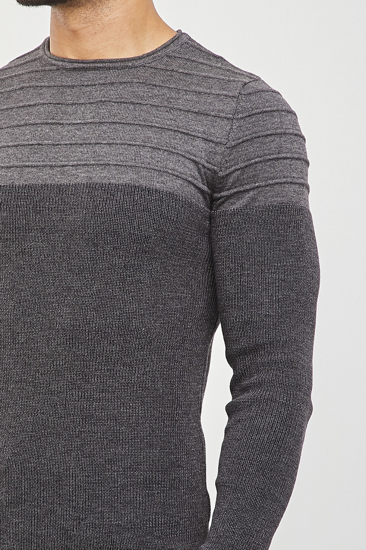Pull fin bicolore gris
