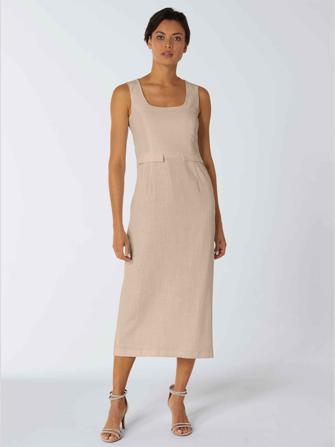 Robe coupe extra-longue tendance