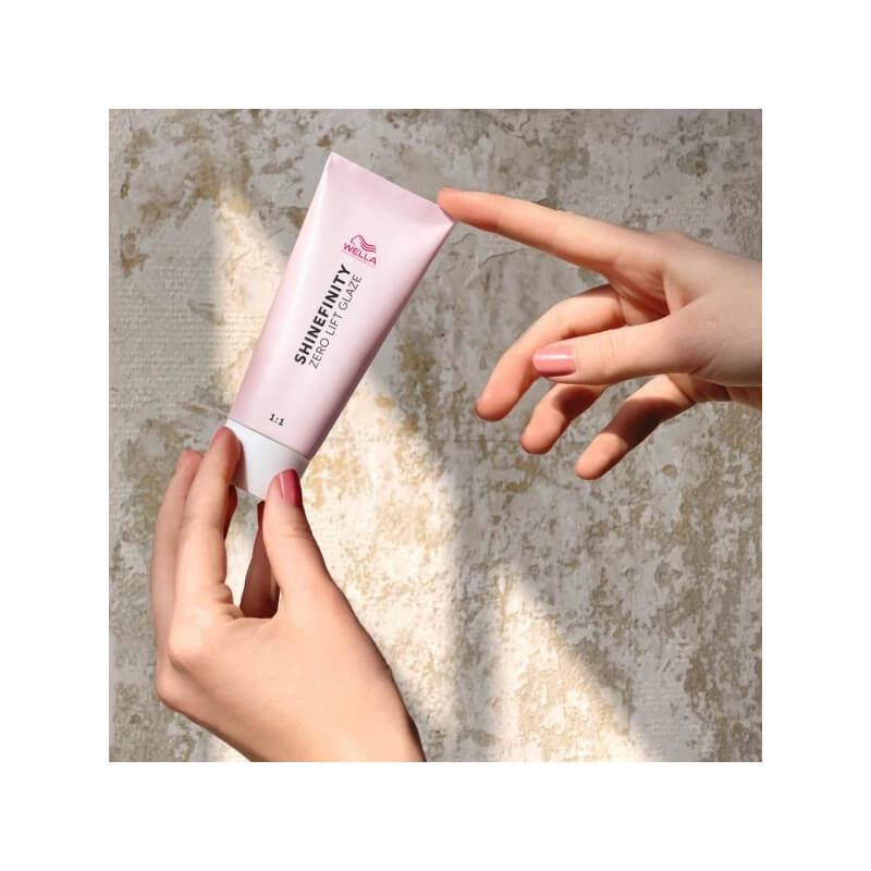 Coloration gloss Shinefinity 04/12 cool chia Wella 60ML