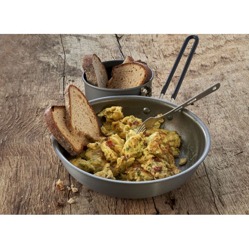 Oeufs brouillés aux oignons - Petit-déjeuner