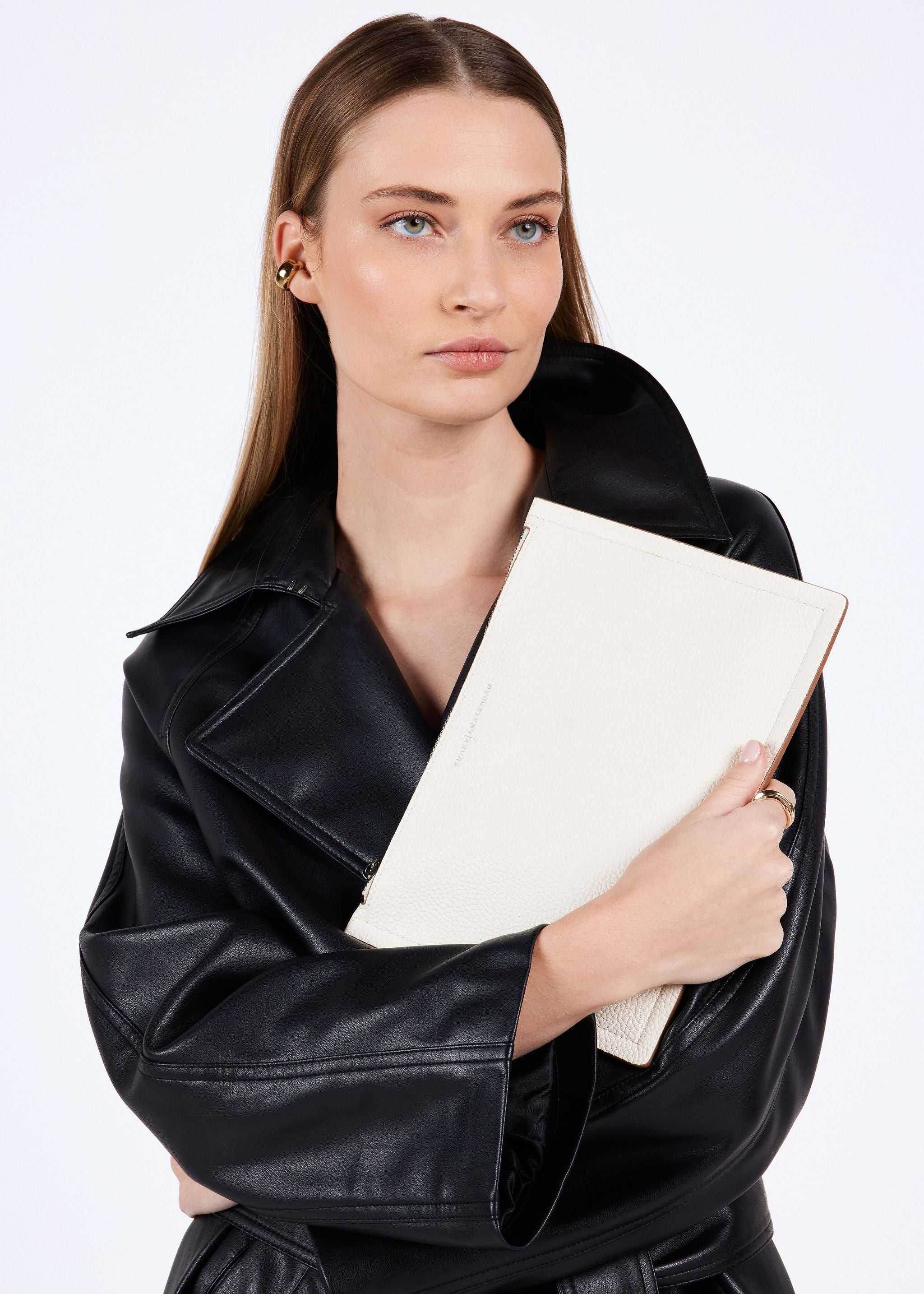 POUCH | CREAM