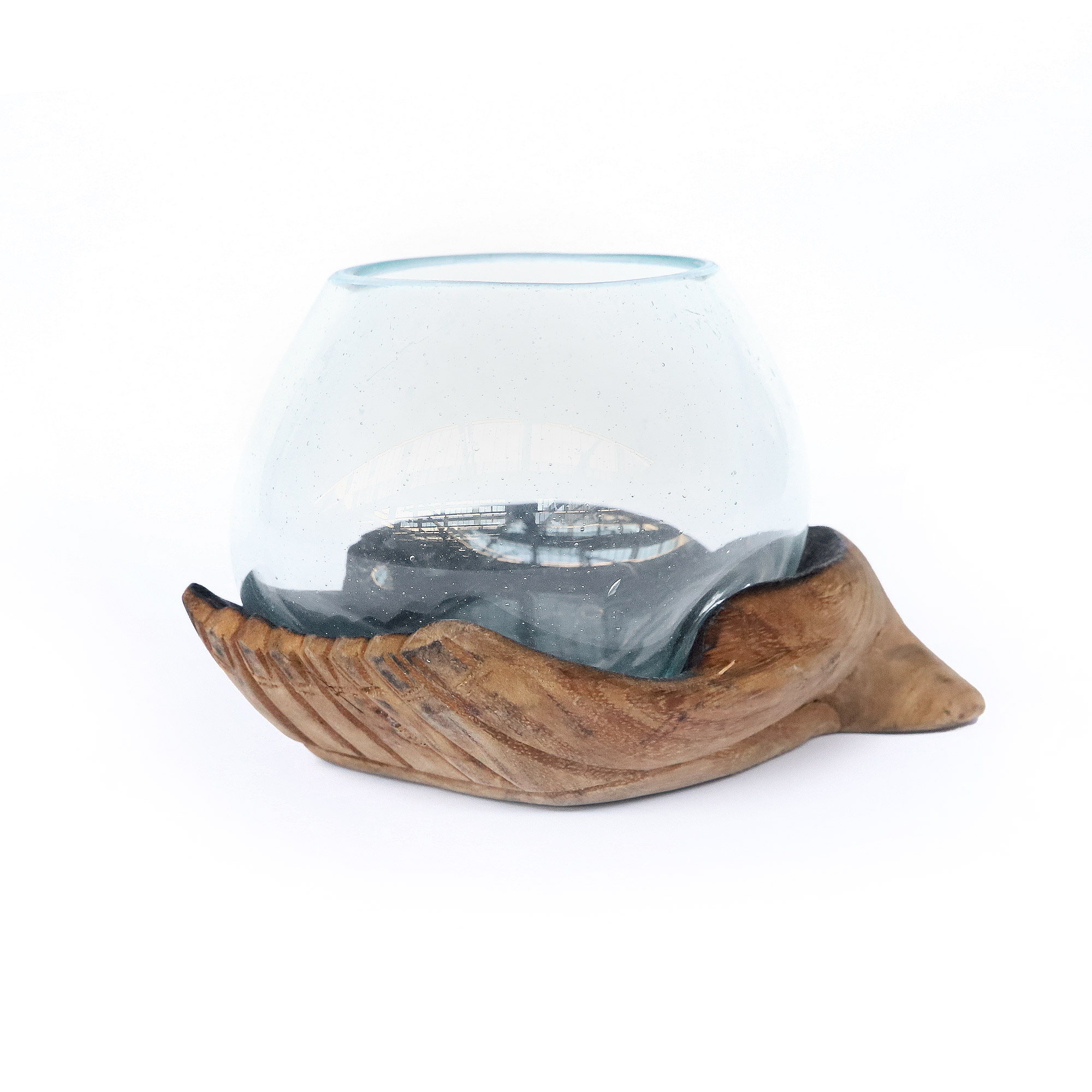 Glasvase auf Händen, Suarholz, B 20 cm, T 15 cm, H 15 - 18 cm von fischer's lagerhaus