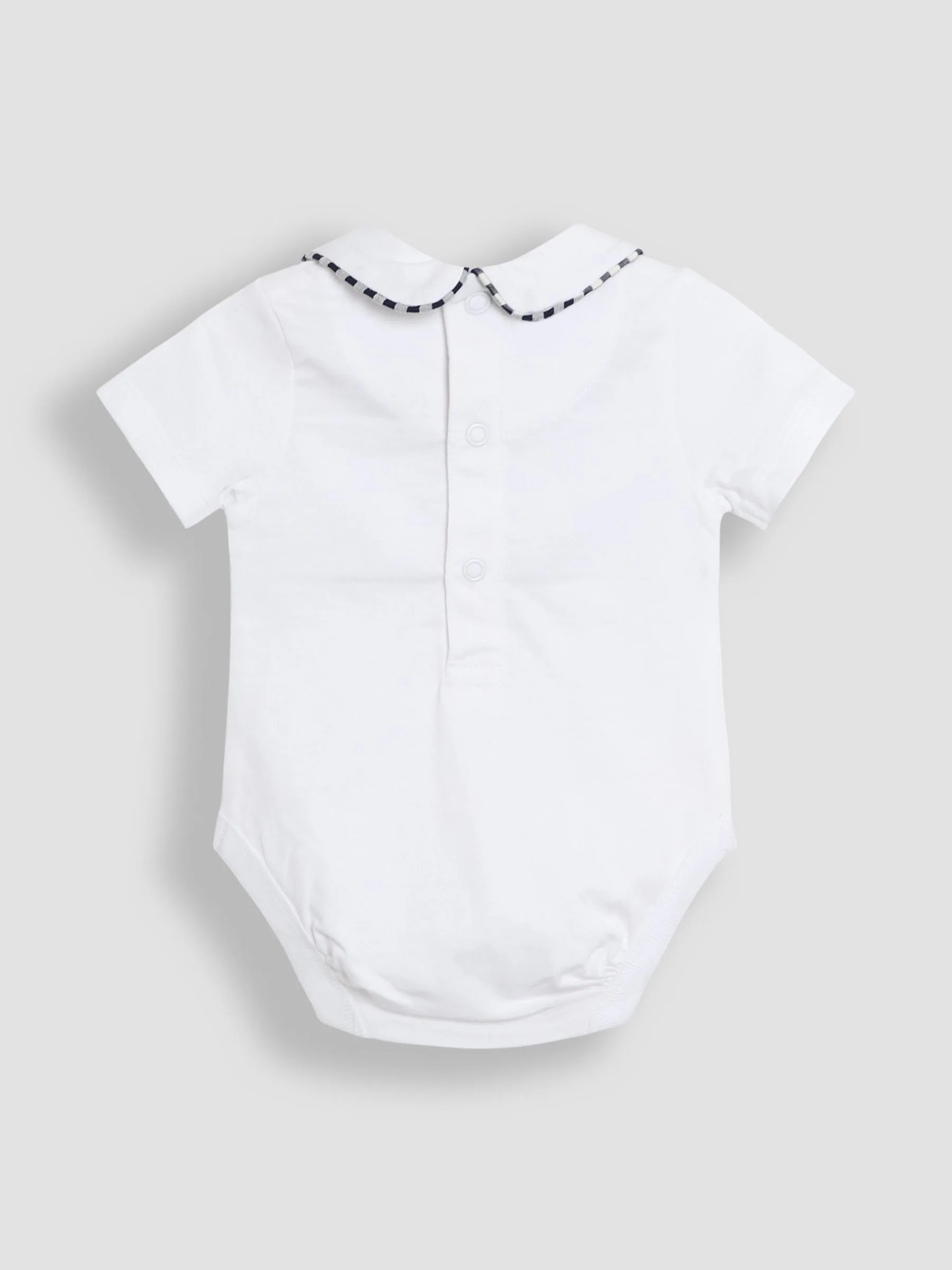 JoJo Maman Bébé 2-delige set van gesmokte en geborduurde body en shorts
