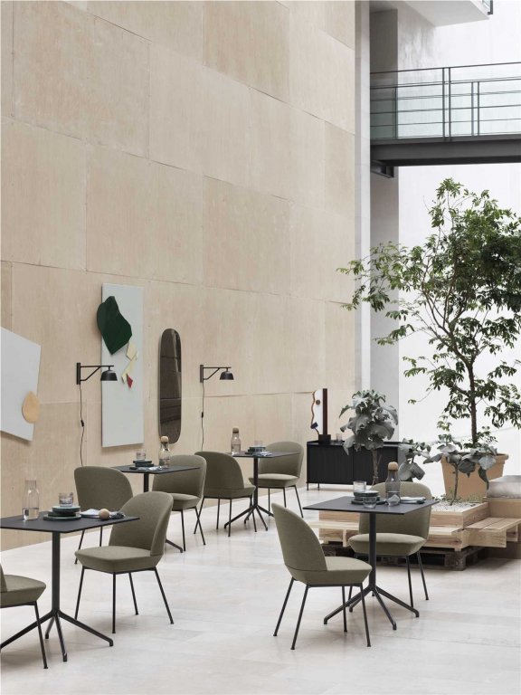 Muuto Ambit wandlamp taupe