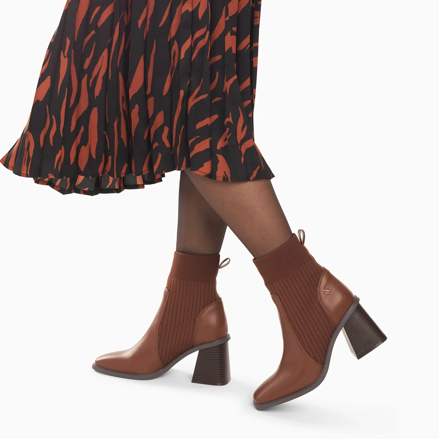 Bottines-Bottines chaussettes Jinger marron à talon trapèze