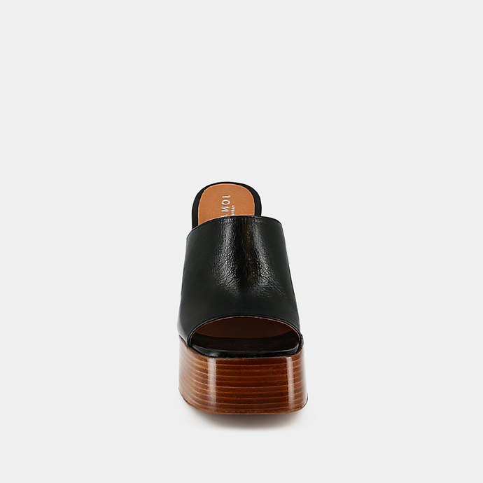 Mules à talons et bouts ouverts  en cuir vieilli noir