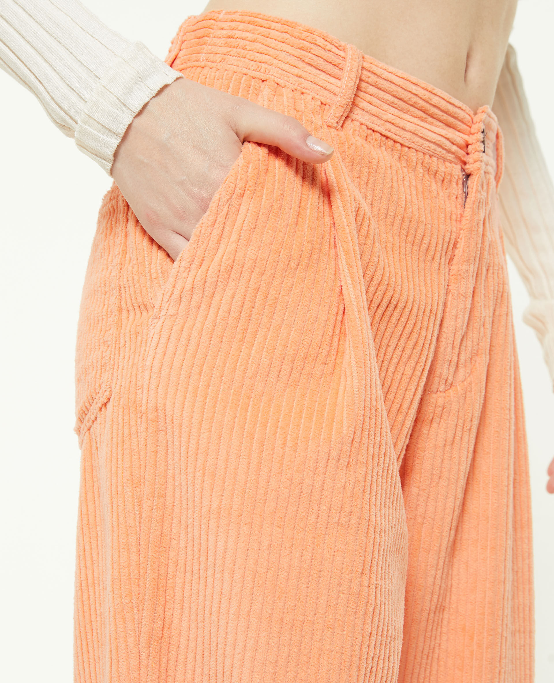 Pantalon velours droit avec pinces - Orange