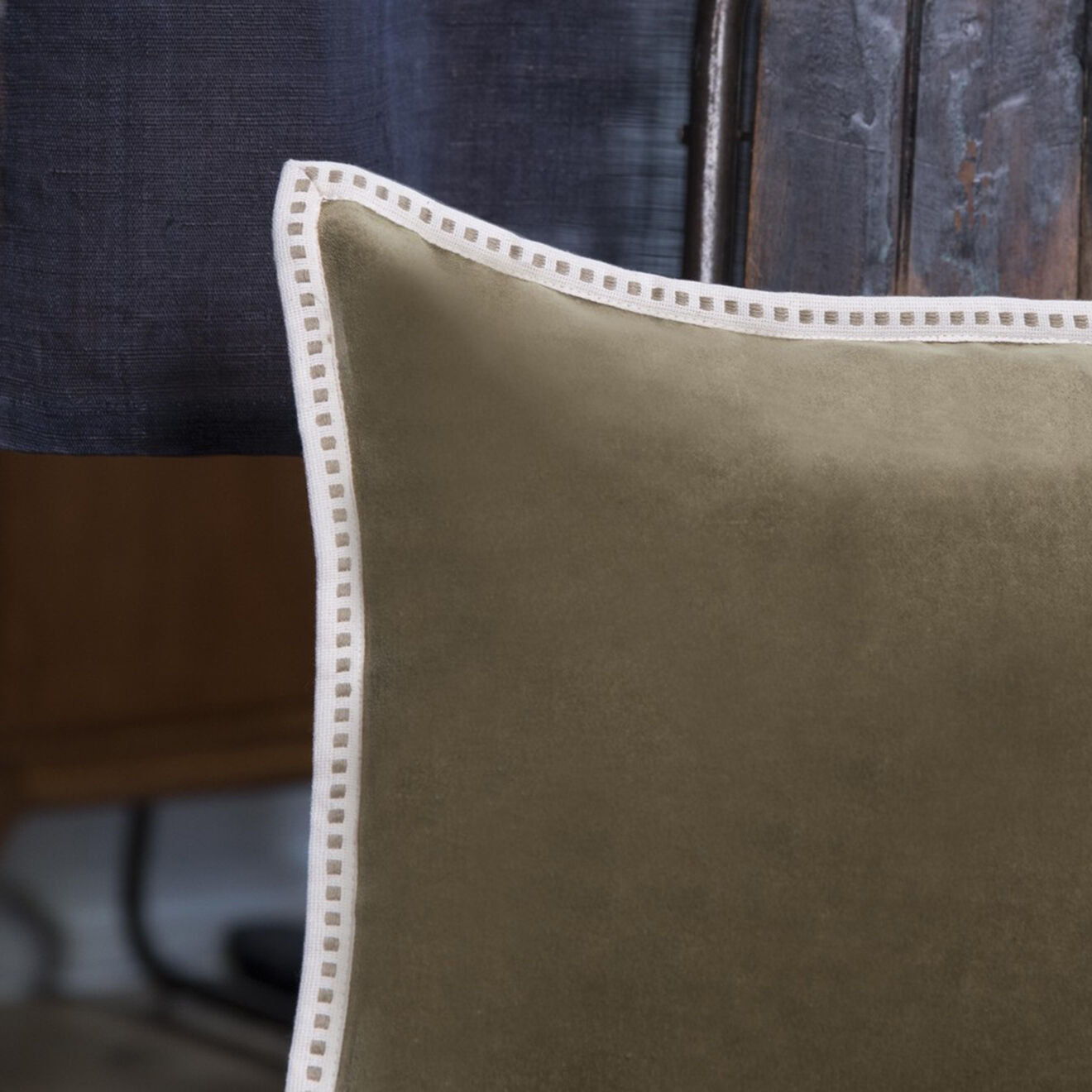 Febronie Housse de coussin velours Ella coriandre