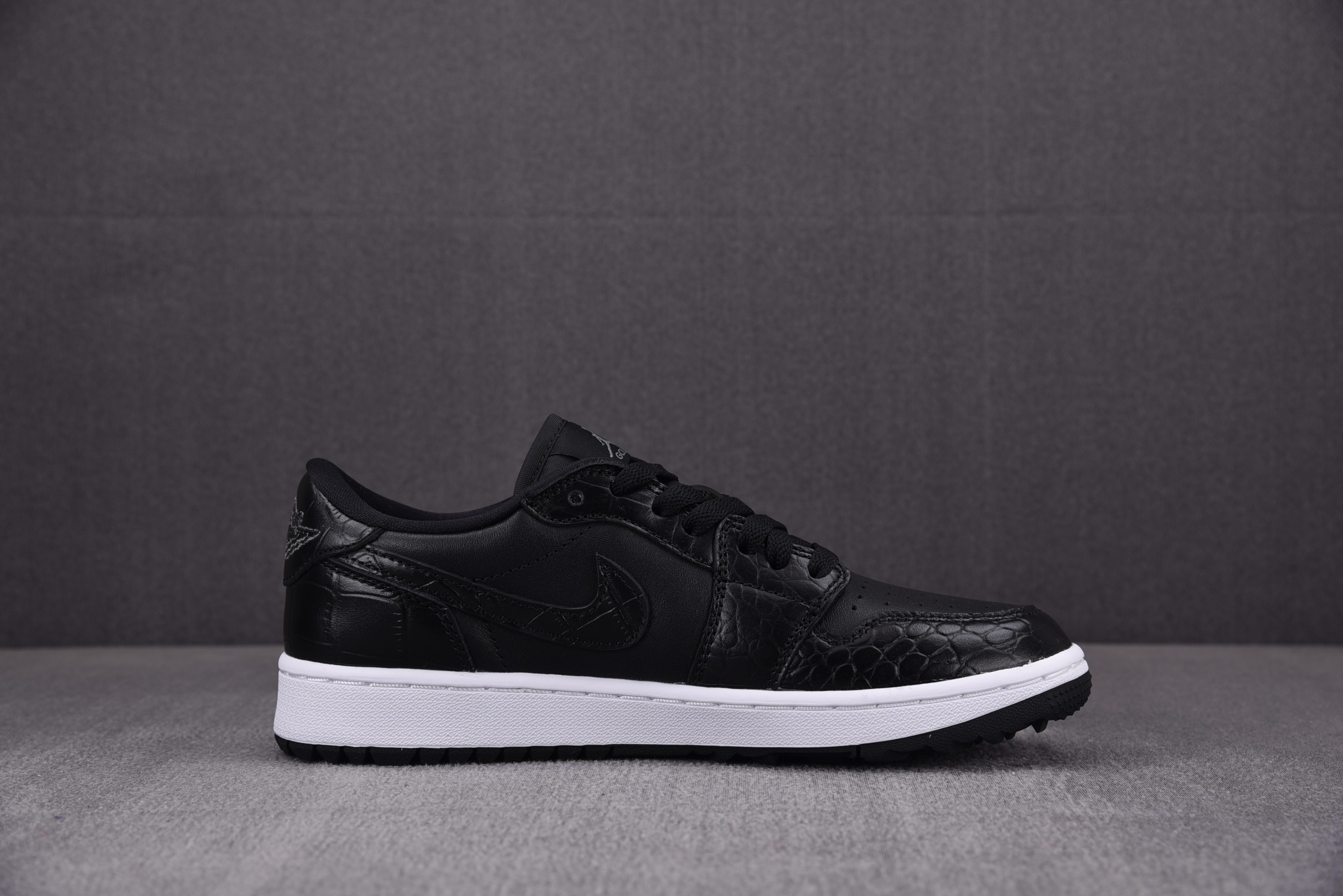 Jordan 1 Retro Low Golf Black Croc