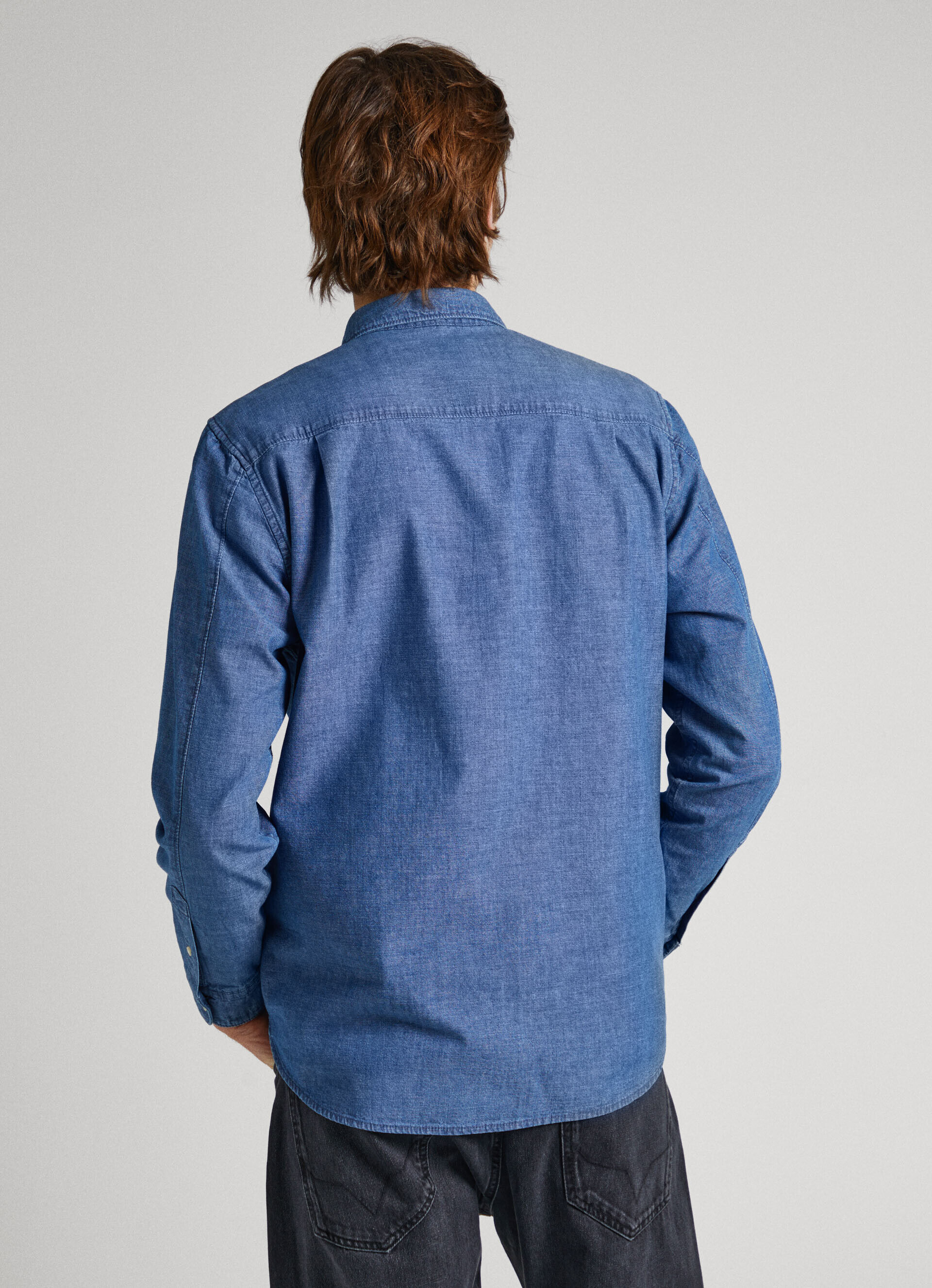 CAMISA CHAMBRAY DE CORTE REGULAR - azul-marinho