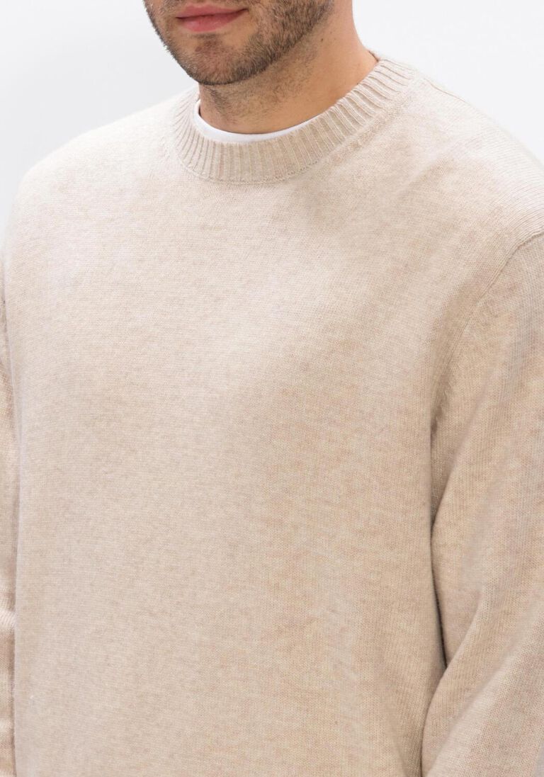 witte olaf hussein trui essential knitted crewneck