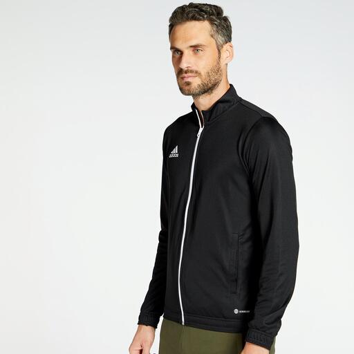 Entrada adidas 22