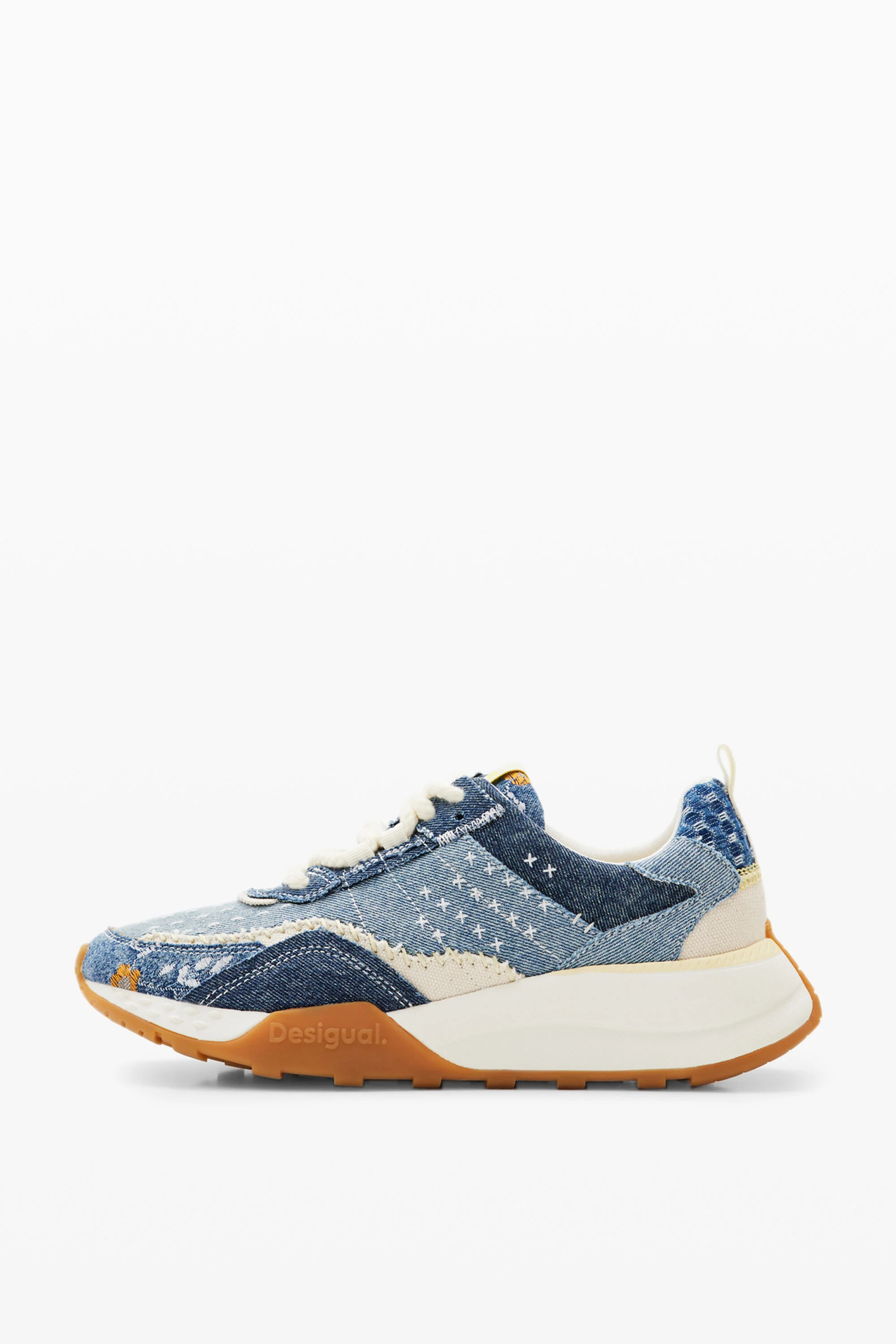 tênis jogger de jeans