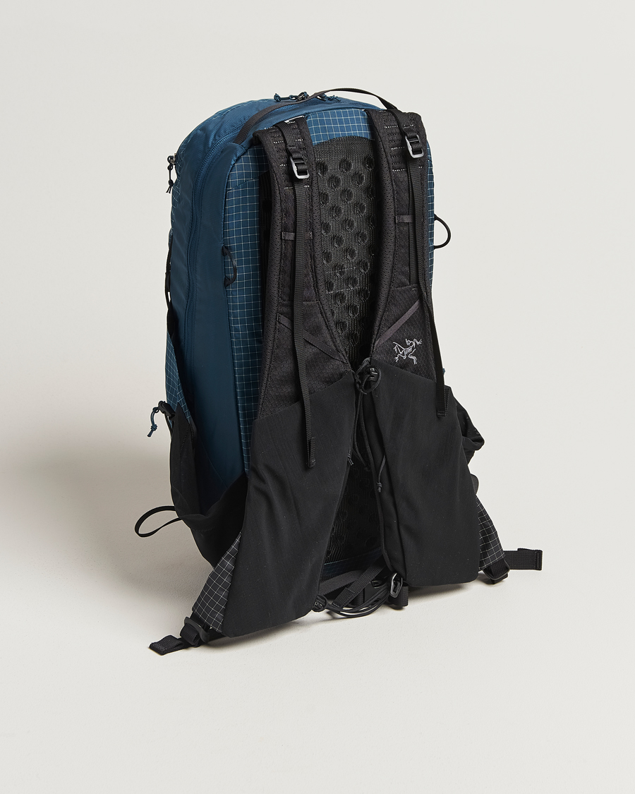 Arc'teryx Aerios 18L Backpack Nightscape