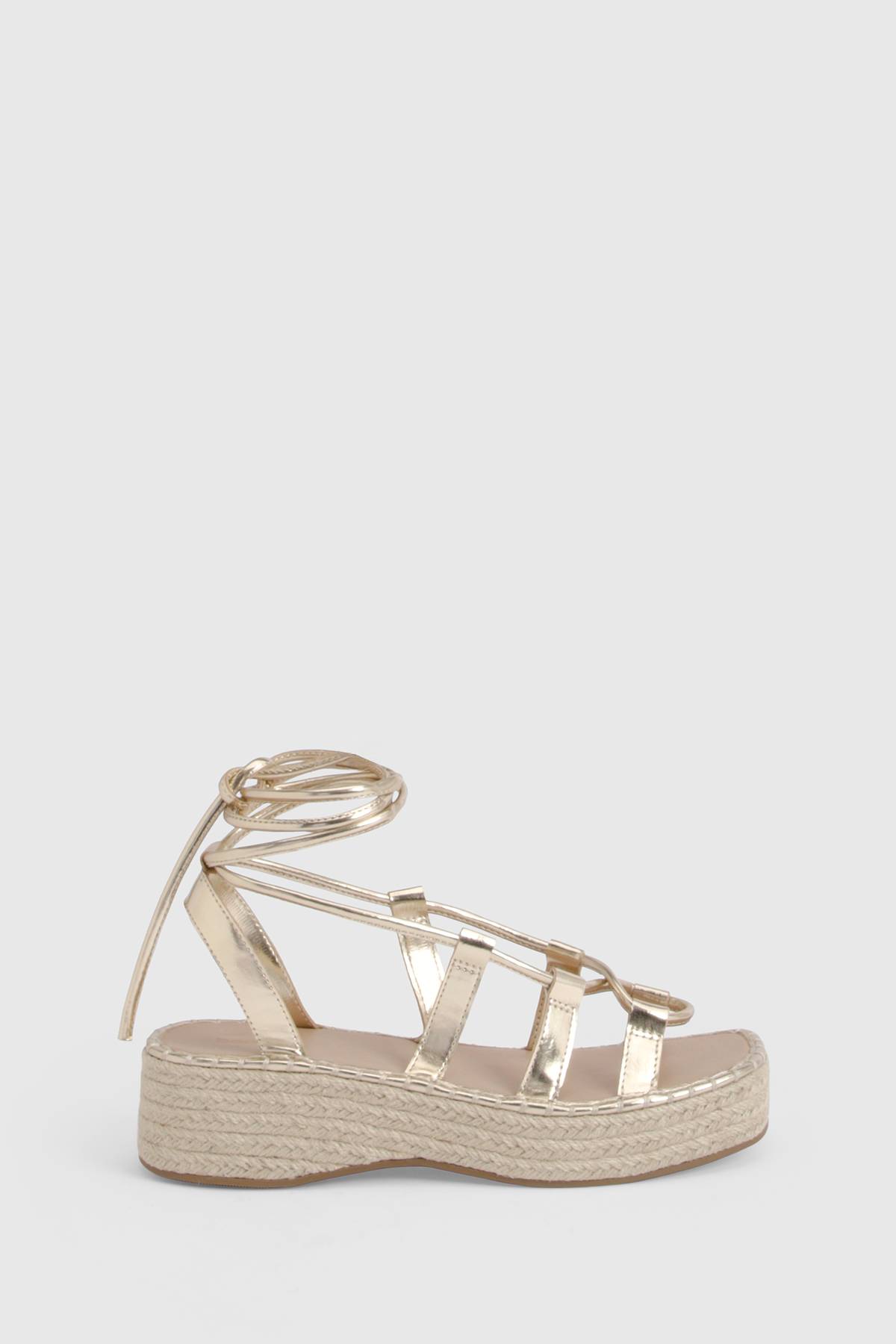 boohoo Espadrilles Compensées Gladiateur À Brides Métallisées