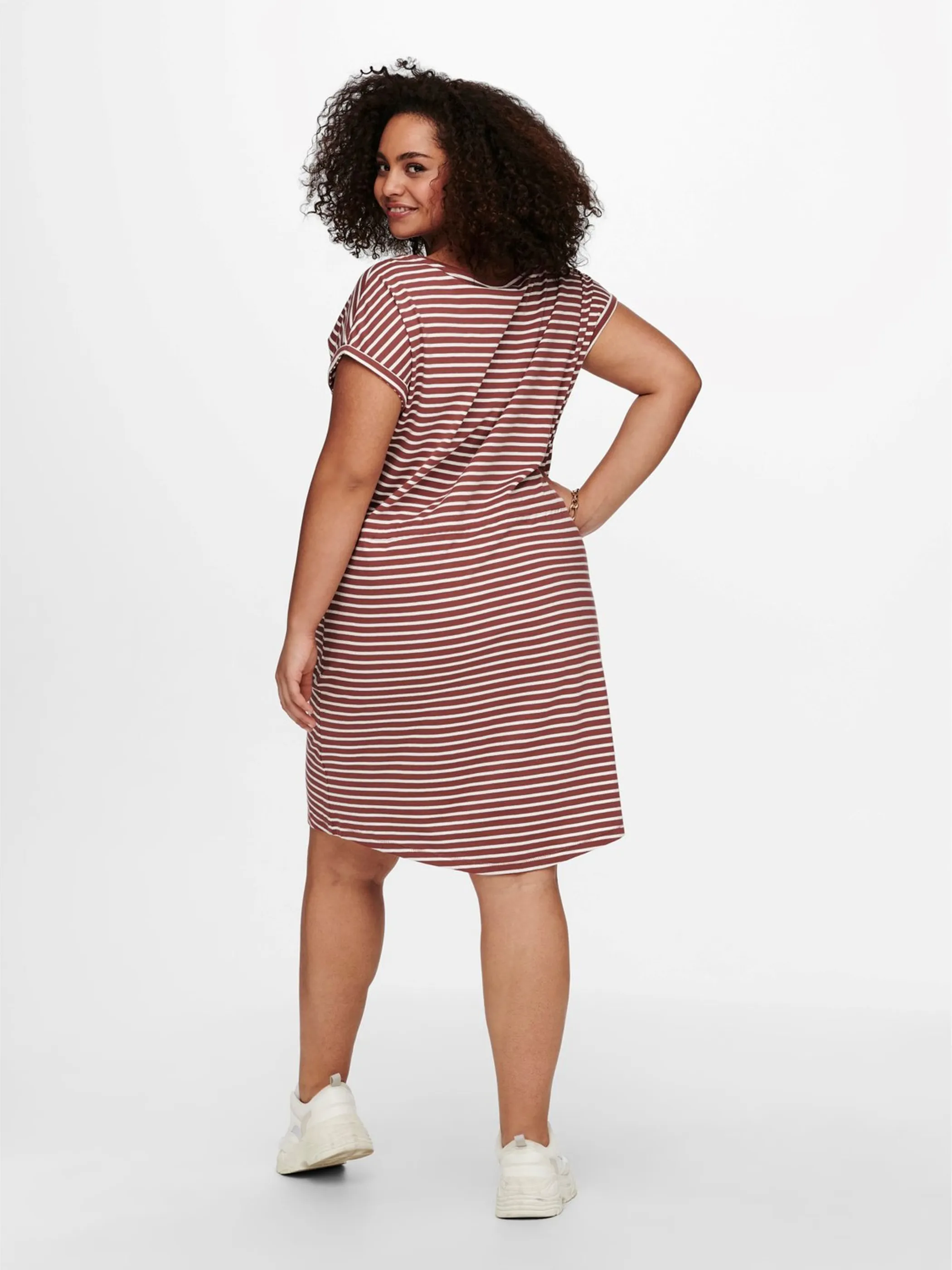 Only Carmakoma CARAPRIL SS KNEE DRESSKleid