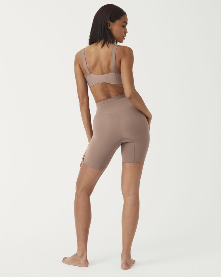 Spanx EVERYDAY SHAPING EVERYDAY SHAPING SHORT Café au lait