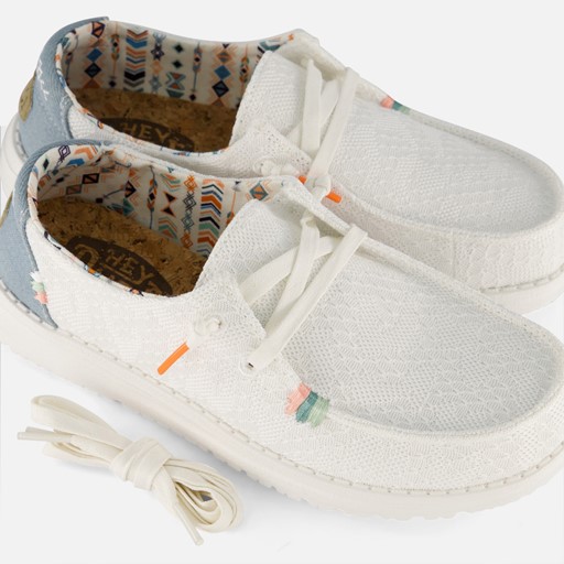 HEYDUDE Wendy Boho Instappers wit Canvas