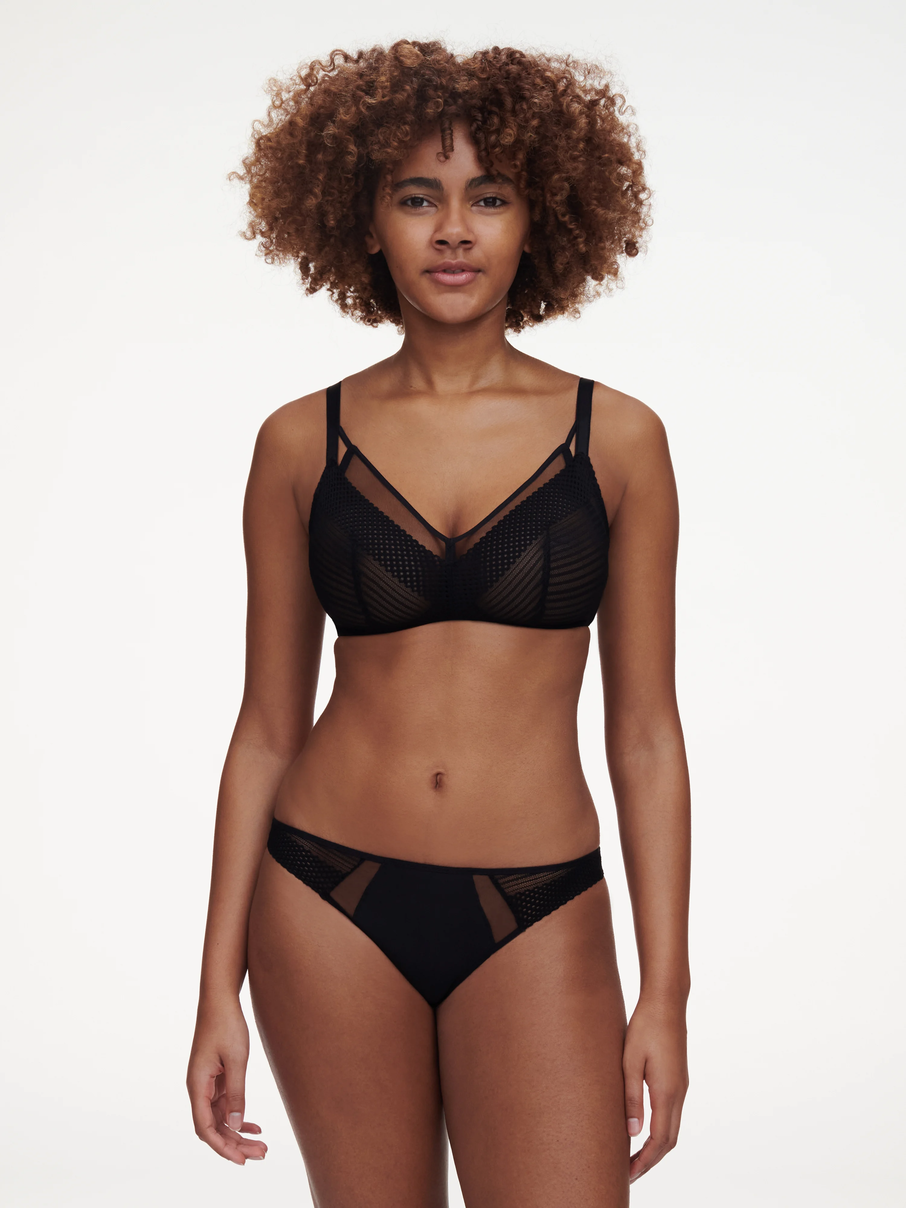 PLAY - Soutien-gorge sans armature maintien en dentelle | Noir
