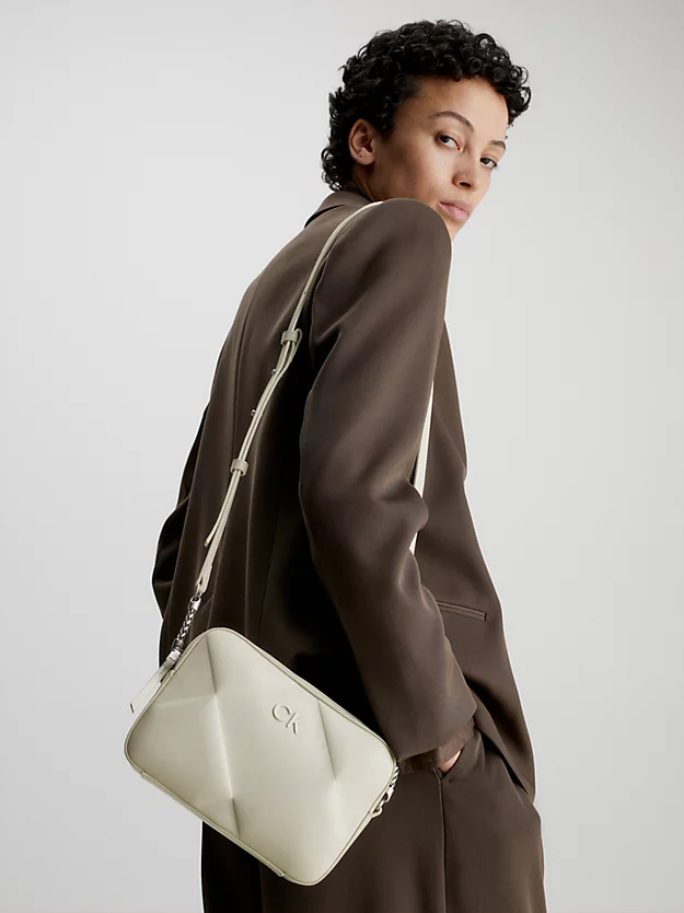 Bolsa de ombro acolchoada