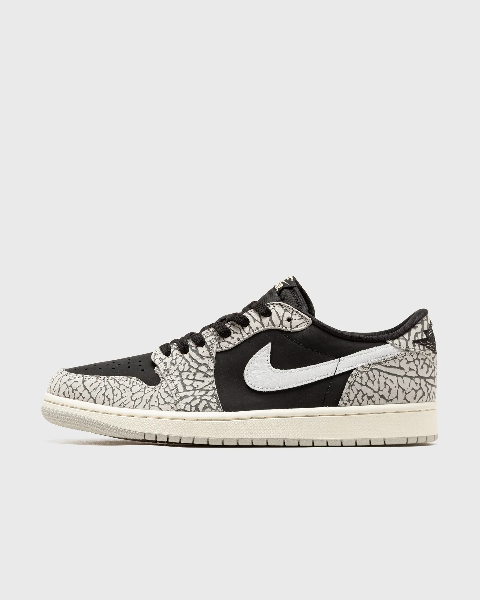 Jordan AIR JORDAN 1 LOW OG 'BLACK CEMENT'