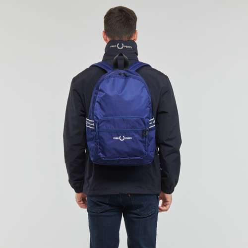 Fred Perry - GRAPHIC TAPE BACKPACK - Marine