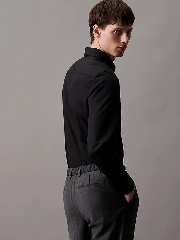 Camisa justa de popeline elástica