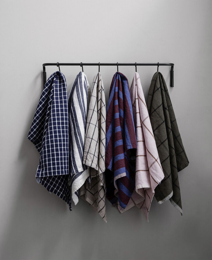 ferm LIVING Hale Yarn Dyed Linen Tea Towels - Sand/B Sand/black