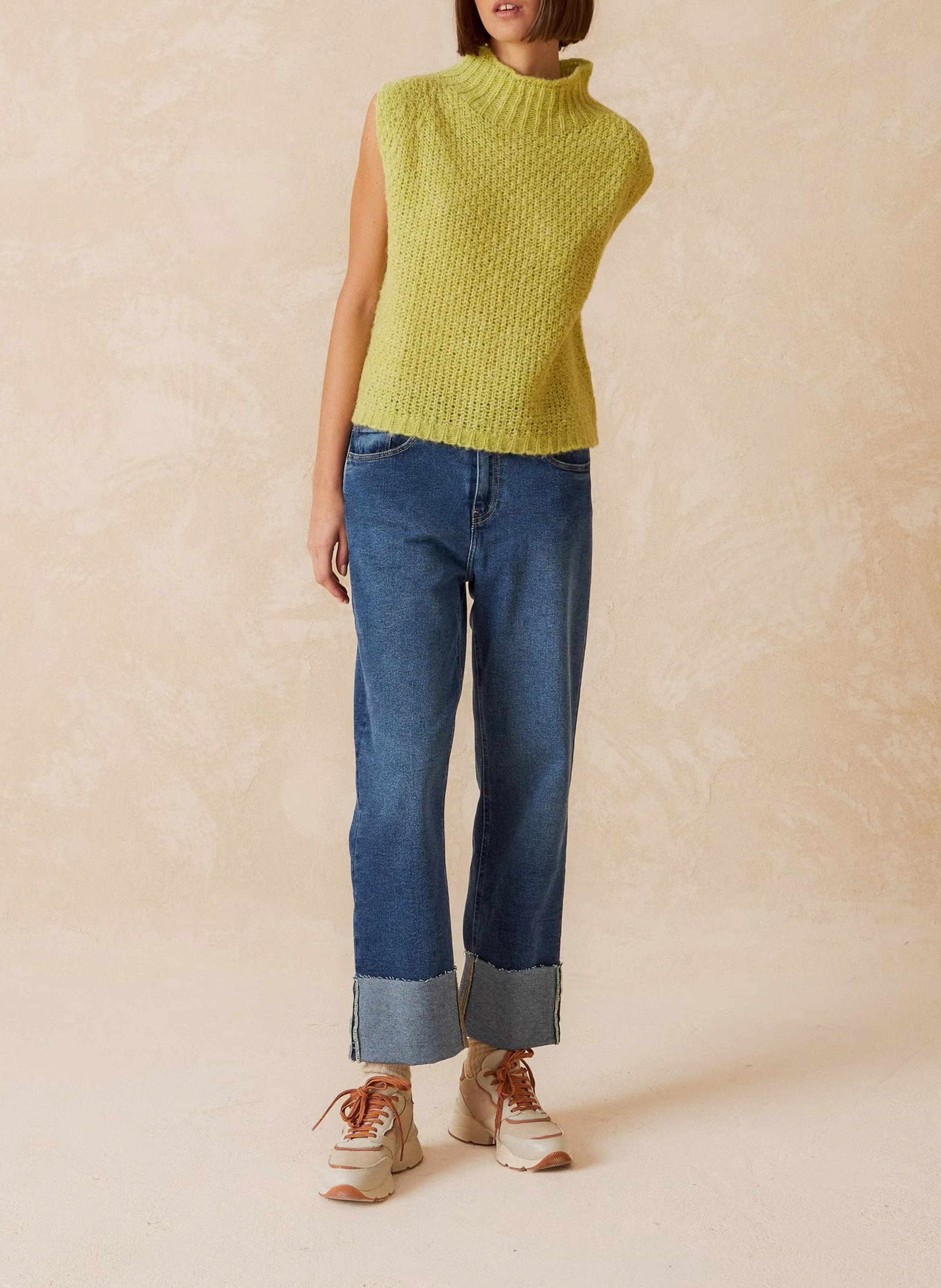 Pull col montant sans manches | Jaune