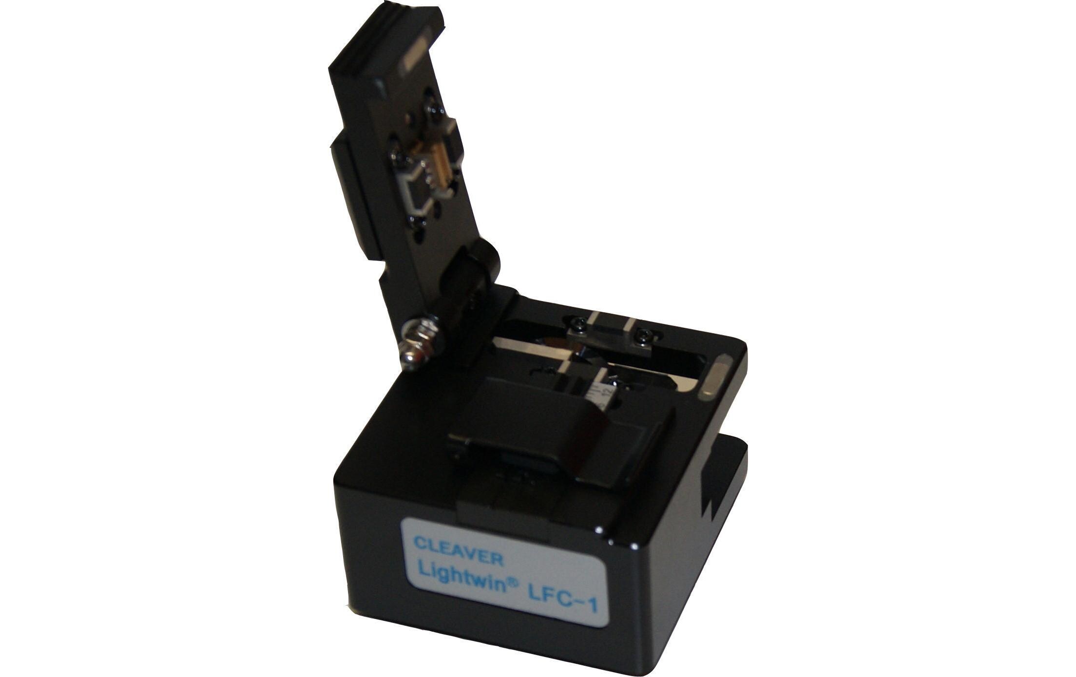 Fasercleaver<br>Hochpräziser Cleaver zum Schneiden von LWL-Fasern