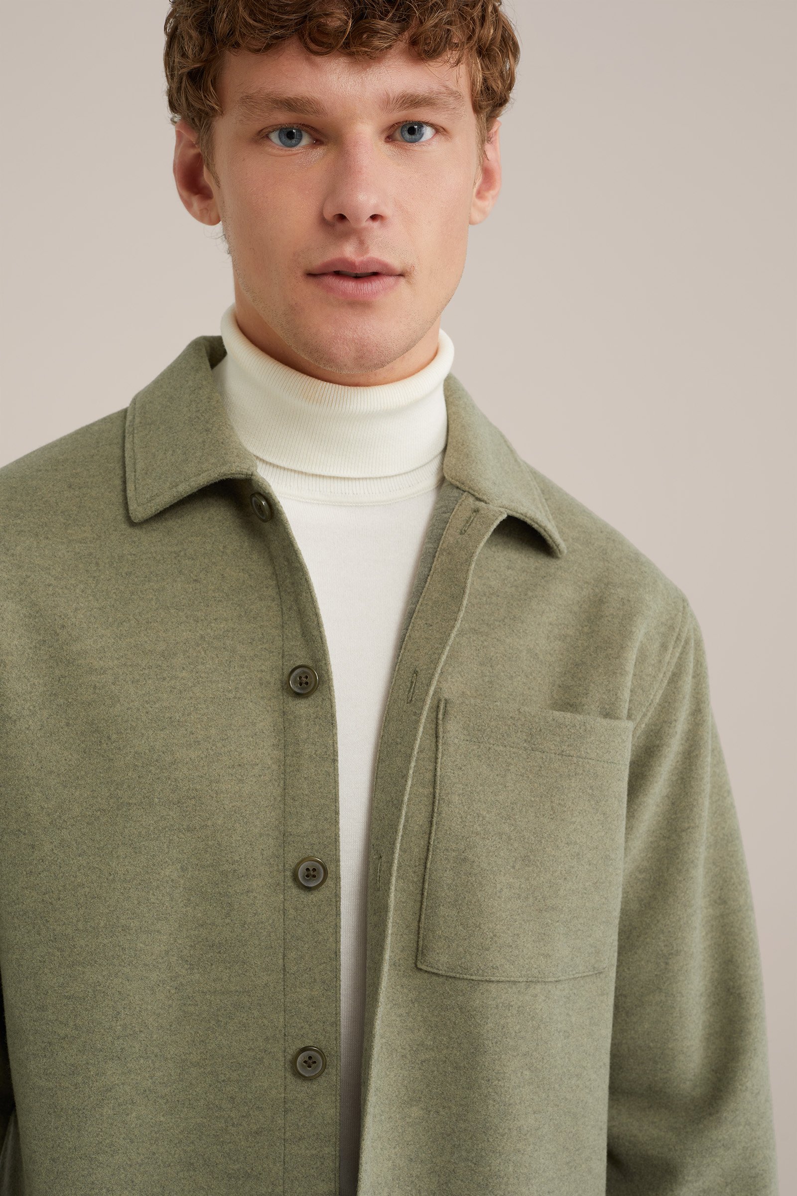 overshirt WE Fashion Mosgroen