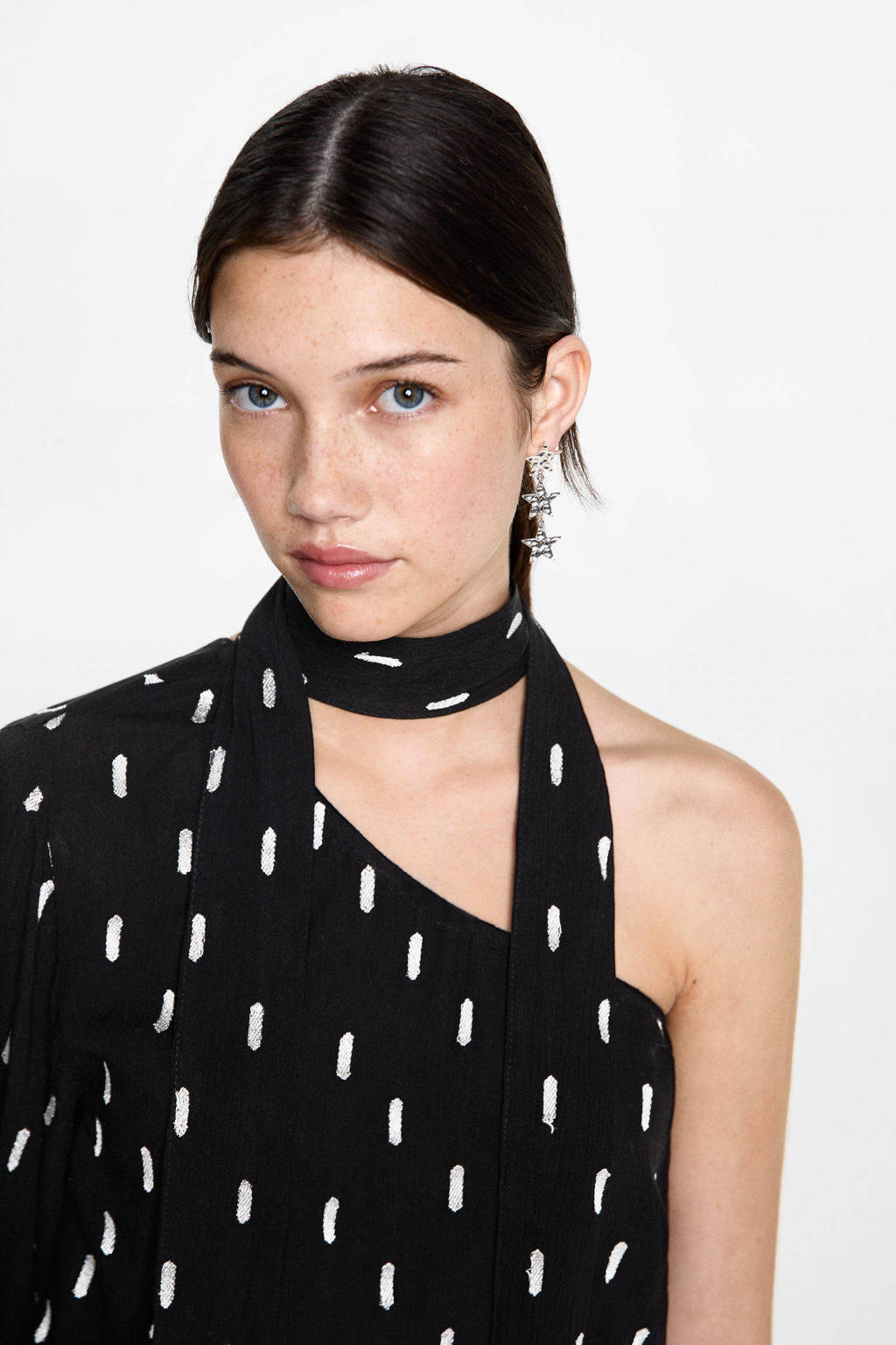 MANGO TEEN one shoulder top zwart