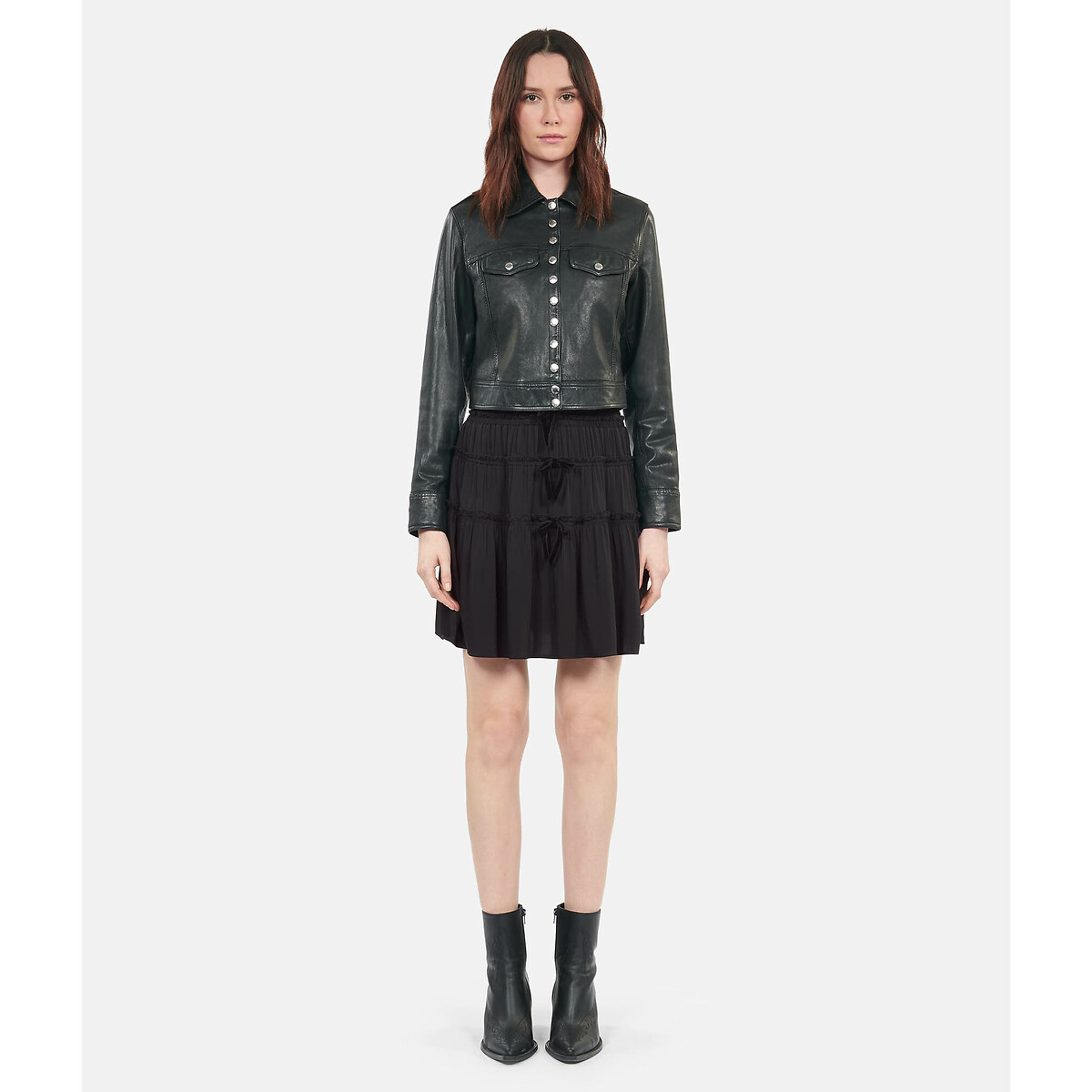 OS KOOPLES<br>Korte rok met volants