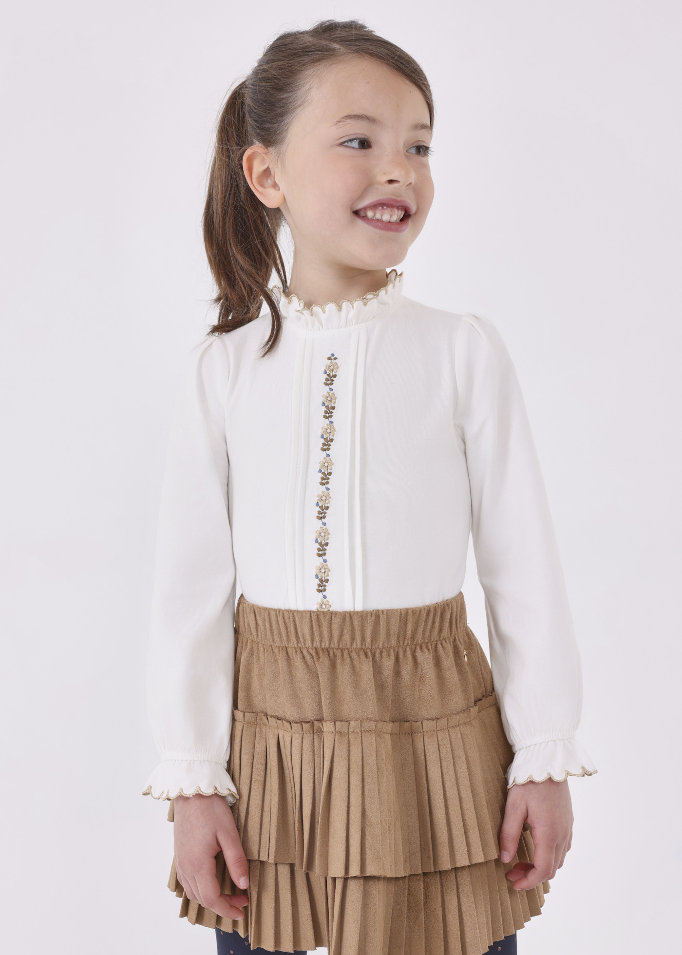 Blusa bordada Better Cotton para meninas
