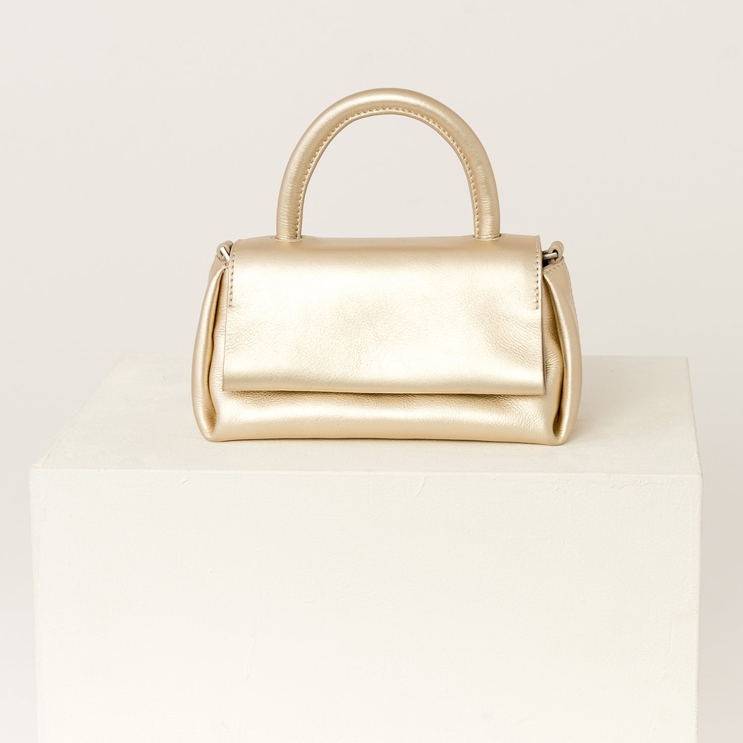 LouLou Essentiels Mae light gold