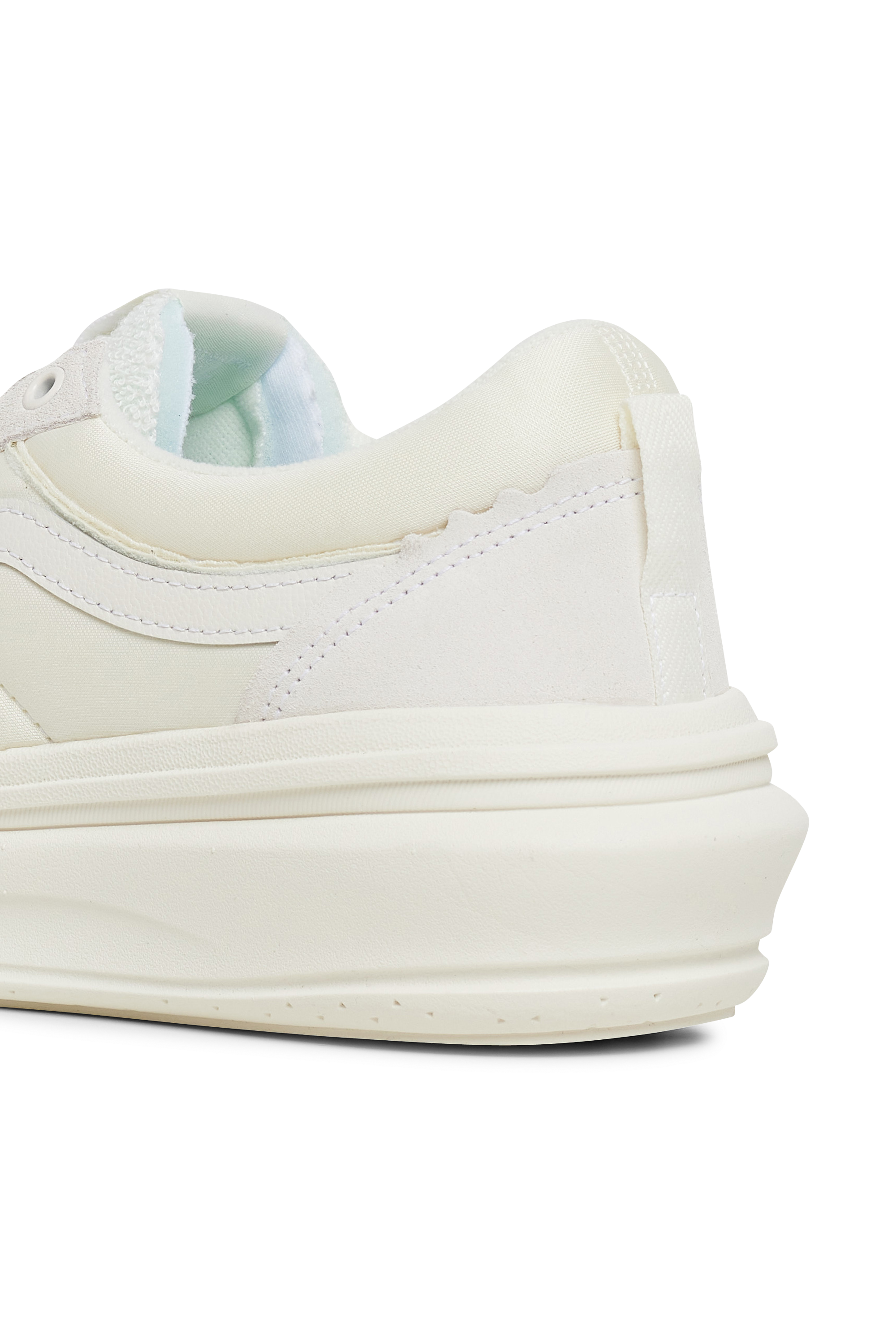 VANS Baskets OLD SKOOL OVER Beige