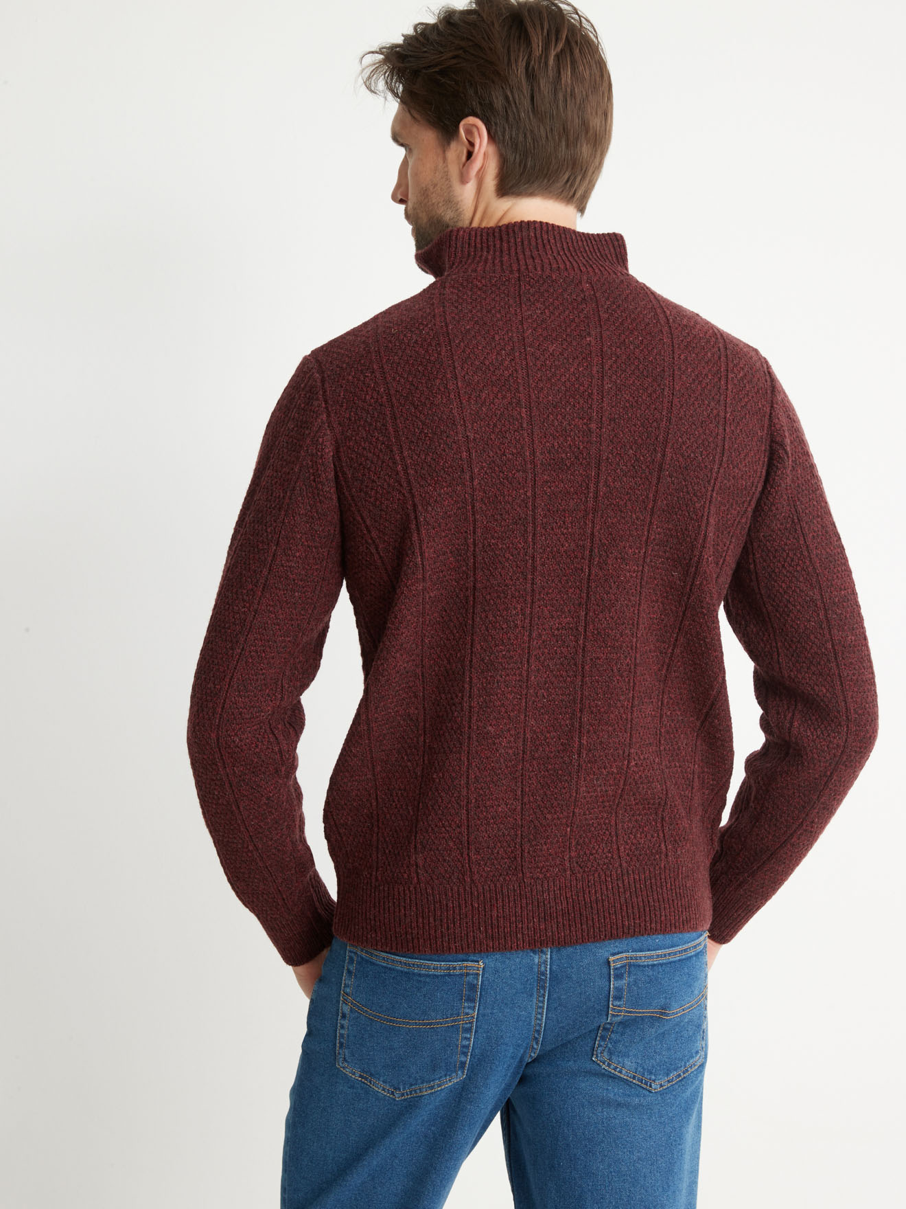 Pull torsadé col montant zippé