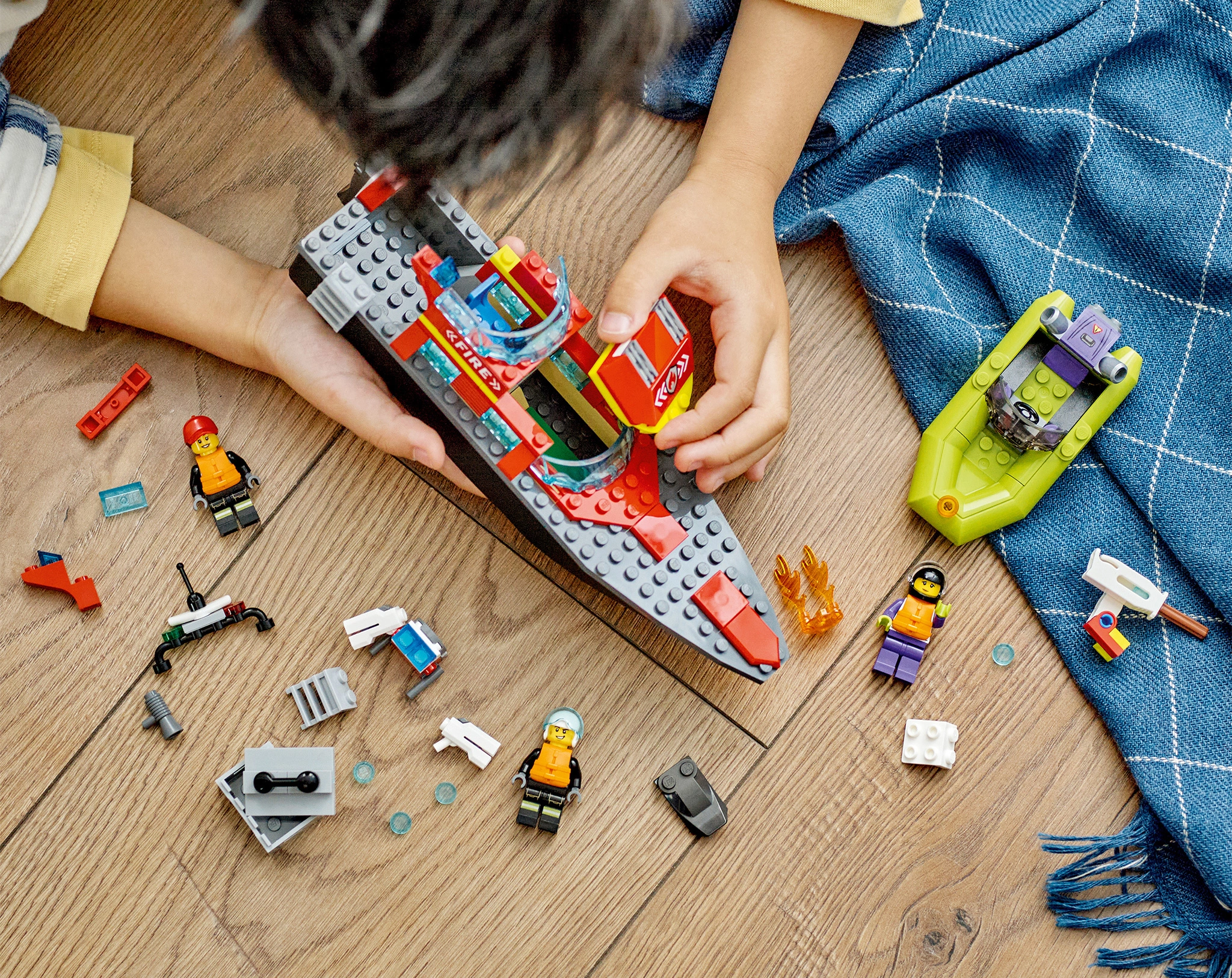 LEGO® City 60373 Feuerwehrboot