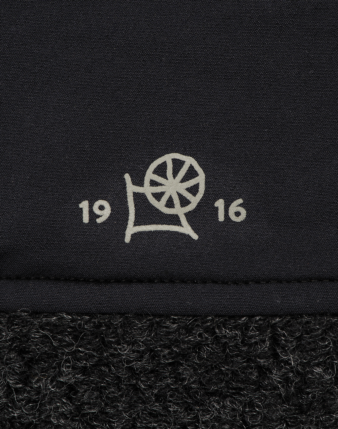 Softshell bodywarmer van teddywol voor heren - Gratis V