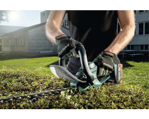 METABO AHS 18-55 V accu-heggenschaar inclusief 2 accu's en lader