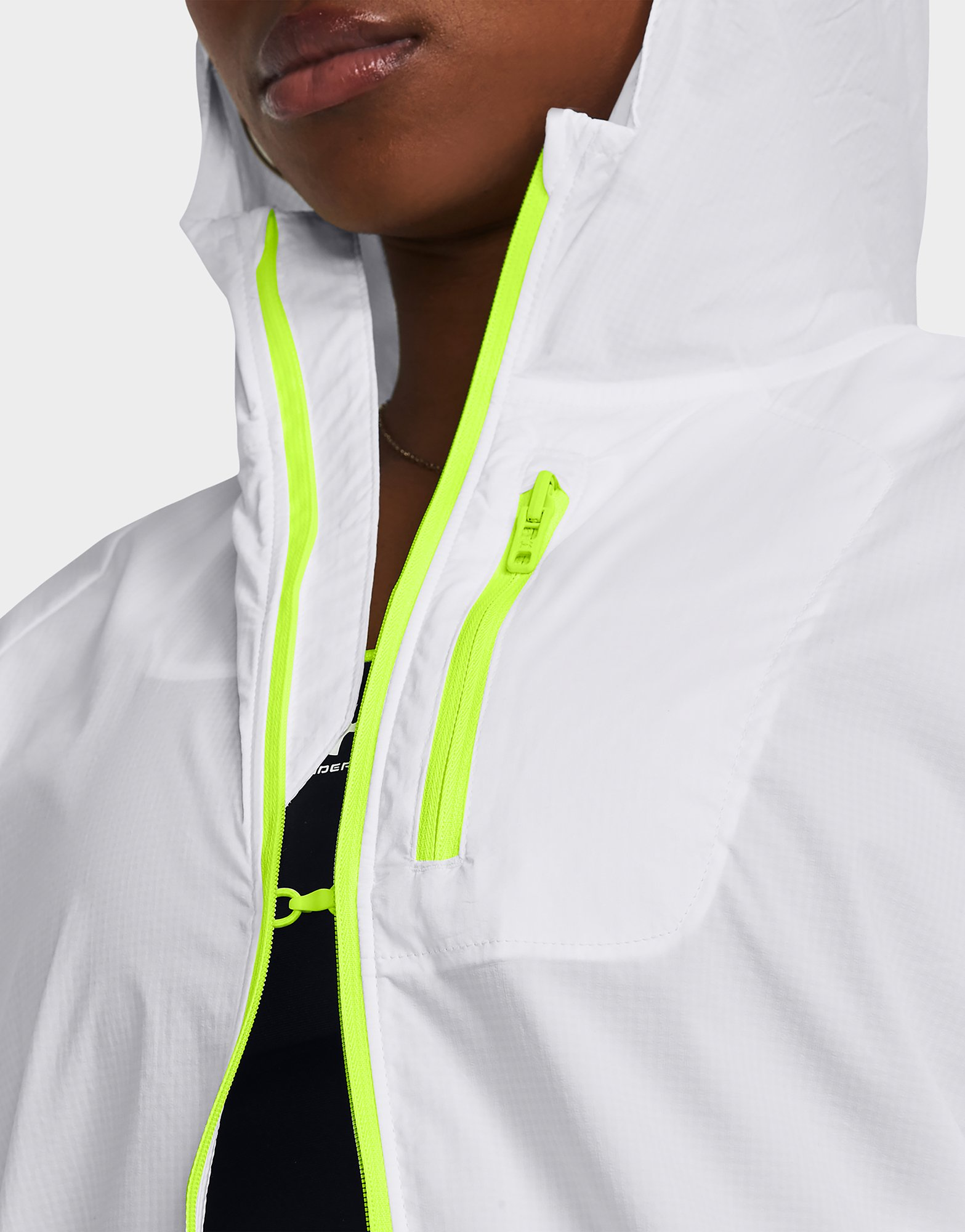 Under Armour Jackets LAUNCH LIGHTWEIGHT JKT